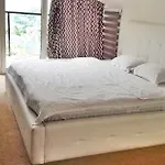 5 Star Apartment
