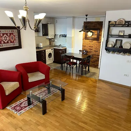 5 Star Apartment *