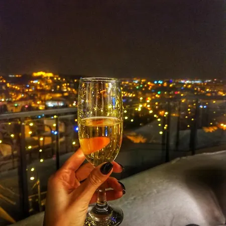 5 Star *